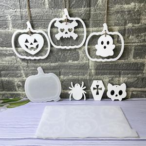 แม่พิมพ์ซิลิโคนปูนปลาสเตอร์สำหรับตกแต่งโต๊ะรูปแหวนฟักทองพร้อมจี้รูปค้างคาว รุ่น M60176 - Product Image 5