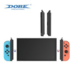 อะแดปเตอร์เชื่อมต่อคอนโทรลเลอร์แม่เหล็ก DOBE พร้อมขายึด<span class=keywords><strong>แปลง</strong></span> ใช้งานร่วมกับคอนโซล <span class=keywords><strong>Nintendo</strong></span> <span class=keywords><strong>Switch</strong></span> 2 และจอยคอน - Product Image 2