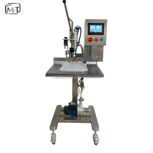 Machine de remplissage semi-automatique de vin de 10 000 ml pour les sacs en boîte avec buse - Product Image 2