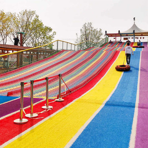 Nouvel équipement de divertissement extérieur non motorisé, patinoire scénique sept couleurs, célèbre sur internet, à vendre - Product Image 1