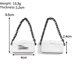 Suministro al por Mayor de Adornos Encantadores de Resina para Bolsos, Fundas para Teléfonos, Llaveros, Casas de Juguete con Logotipo de Marca para Manualidades DIY - Product Image 3
