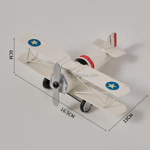 Modellino di Aereo Biplano Vintage Fatto a Mano FanShu Decorazione Creativa per Casa e Ufficio Modello di Aereo in Metallo - Product Image 3