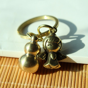 Llavero de latón con colgante de ángel y dije de calabaza, estilo chino de dibujos animados, accesorio hecho a mano - Product Image 2