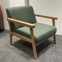 Fauteuil d'appoint en bois massif et tissu, style nordique moderne du milieu du siècle, avec accoudoirs en bois