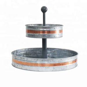 Espositore a 2 Piani <span class=keywords><strong>per</strong></span> Cupcake in Metallo Zincato, Supporto Vintage <span class=keywords><strong>per</strong></span> Dessert e <span class=keywords><strong>Antipasti</strong></span>, Espositore Rustico <span class=keywords><strong>per</strong></span> Casa e Giardino - Product Image 3