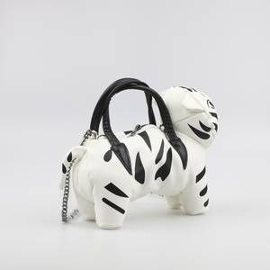 من الشركة المصنعة ، هاتف ناعم نمر أبيض من البولي يوريثلين من الشركة المصنعة ، أكياس صغيرة متقاطعة مع الجسم مقاومة للماء للنساء - Product Image 5