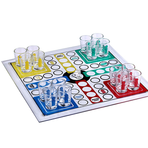 Set di scacchi per bere scacchi <span class=keywords><strong>in</strong></span> <span class=keywords><strong>vetro</strong></span> per adulti gioco ludo bicchierini scacchi giochi per bere - Product Image 1