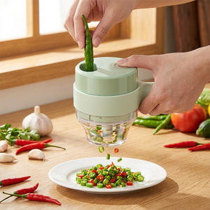 Ensemble de coupe-légumes électrique portatif 4 en 1, Gadgets de cuisine pour Maisons, hachoir à aliments électrique multifonction - Product Image 2