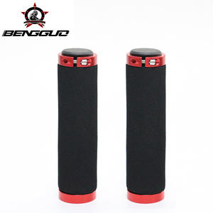 Poignée en éponge antidérapante à verrouillage bilatéral pour VTT et équipement de cyclisme transfrontalier - Product Image 1