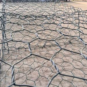 Kotak <span class=keywords><strong>Gabion</strong></span> Kawat Las Tiga Putaran Ukuran 1,5x1x0,5m Berlapis PVC, Keranjang Batu, Jaring Baja Heksagonal, Permeabilitas Tinggi, <span class=keywords><strong>Gabion</strong></span> DIY - Product Image 1