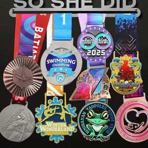 Medallas Personalizadas Giratorias de Metal Plateado con Esmalte, Aleación de Zinc, Diseño de Logotipo en Movimiento Tipo Rueda de la Fortuna, para Maratón, Carrera de 5k - Product Image 5