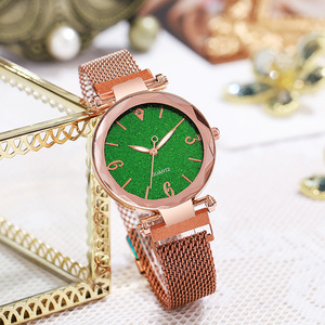 Reloj de Mujer Starry Sky con Correa Magnética, Cuarzo Brillante, Moderno y Elegante - Product Image 5