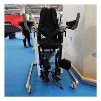 Équipement de réadaptation piétonnière de robot d'exosquelette d'entraînement de démarche réglable pour reconstituer le marcheur de capacité de marche