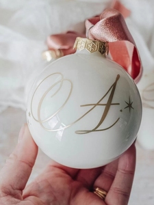 Boules de Noël Alphabet de luxe Boule décorative suspendue Décoration de Noël 2024 une belle addition à votre <span class=keywords><strong>arbre</strong></span> de Noël - Product Image 2