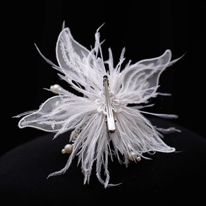 Clips de bec de canard fleur de dentelle blanche faits à la main fée beauté <span class=keywords><strong>plume</strong></span> pince à <span class=keywords><strong>cheveux</strong></span> mariée mariage épingle à <span class=keywords><strong>cheveux</strong></span> - Product Image 5