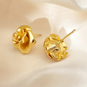 Boucles d'oreilles clous vintage en laiton avec zircon pour femme, idéales pour fiançailles, fêtes, mariages, plaqué or 18 carats et rhodium - Product Image 4