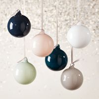 Boule de Noël en verre coloré sur mesure, globe en verre coloré peint à la main pour l'arbre de Noël