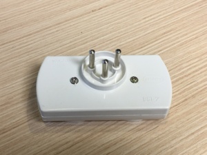 ISO série PRISE Israélienne ADAPOR - Product Image 4