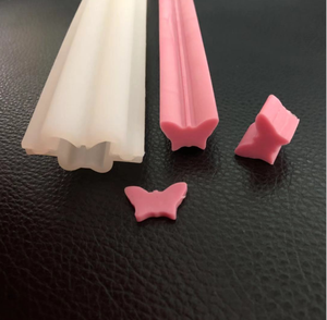 Vòng Trái Tim Thỏ Hình Dạng Xà Phòng Làm Cho Nguồn Cung Cấp Handmade Dài Nhúng Cột Ống Silicone Xà Phòng Ống Nến Khuôn - Product Image 4