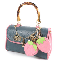 2025 à la mode Fruit Floral bricolage sac ensemble d'accessoires mignon porte-clés Collection pour sacs mode décoration pour les femmes usage quotidien cadeau