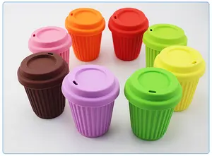 Taza de agua de silicona de grado alimenticio de 200ml, taza de café de colores mezclados para beber directamente con tapa para adultos de grado militar