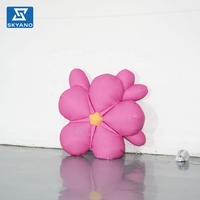 Combinaison de fleurs gonflables roses pour la décoration extérieure des centres commerciaux et des marchés