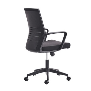 เก้าอี้สำนักงานผ้าสีดำพนักพิงกลาง รุ่นทันสมัย ราคาโรงงาน - Product Image 4