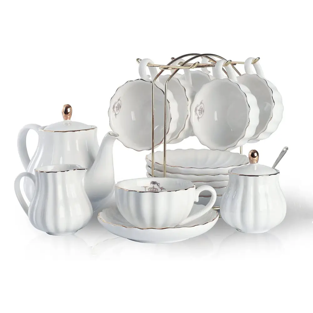 High Quality Factory Supply Fine bone china Gold Tea pot and Cup saucers Ceramic Tea Sets