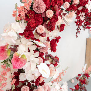 <span class=keywords><strong>ซุ้ม</strong></span><span class=keywords><strong>ดอกไม้</strong></span>ประดิษฐ์สีแดงทำมือระดับพรีเมียม - สำหรับ<span class=keywords><strong>งาน</strong></span>แต่ง<span class=keywords><strong>งาน</strong></span>และงานเลี้ยงฉลองวันหยุด - Product Image 2