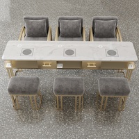 Table de manucure de luxe style léger, surface en bois, avec aspirateur, ensemble table et chaises pour une/des deux/des trois personnes, usage commercial
