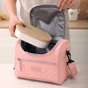 Frische Leopard Print Lunch Bag Large Capacity Insulated Portable Shoulder Bag for Outdoor Commute Picnic - Product Image 3