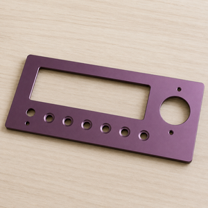 Fabricante de Paneles Frontales de Aluminio Anodizado Personalizados OEM, Mecanizado CNC para Paneles de Control de Instrumentos y Dispositivos Electrónicos - Product Image 3