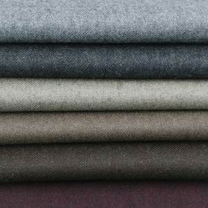 Yeni fırçalanmış İtalyan merinos yün kumaş dimi 100% kamgarn yün takım elbise kumaşı erkek takım elbise sonbahar ve kış stilleri için - Product Image 1