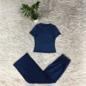 Ensemble de sport pour femmes, manches courtes, col rond, imprimé lettres, polyester et coton, pantalon large à jambes longues, tenue décontractée et confortable - Product Image 6