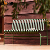 Chaise de café moderne en fer multicolore pour extérieur, patio, jardin, salle à manger, école, parc, villa, cour, empilable