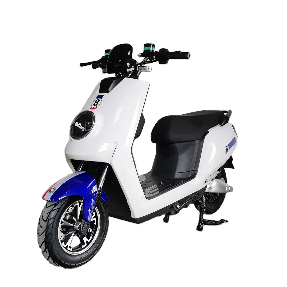 Kingche DJ3 חשמלי קטנוע מיוצר בסין במחיר נמוך וckd הוא פופולרי בהודו