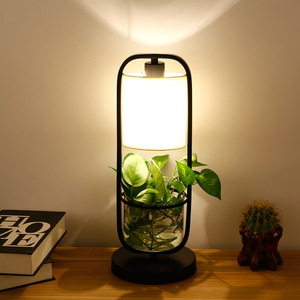 Moderne Nordische Design LED-Tischlampen Elegante Schlafzimmer Nachttischlampe Mit Glasschirm und Pflanzen Innenbeleuchtung Schreibtischlampe - Product Image 3