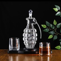 Juego de Whisky de Alta Calidad, Decantador con 2 Vasos Transparentes, Soporte de Madera, Estilo Clásico, Botella de Whisky con Forma de Granada