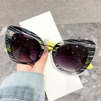 Lunettes de soleil pour femmes, style punk, monture œil-de-chat, monture intégrale, style européen et américain - Polyvalentes pour l'extérieur avec protection UV