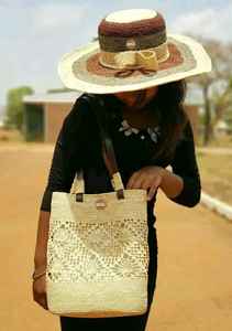 Sac fourre-tout en herbe de mer écologique fait à la main avec doublure en raphia, grand format tissé pour femmes, voyage et usage quotidien - Product Image 6