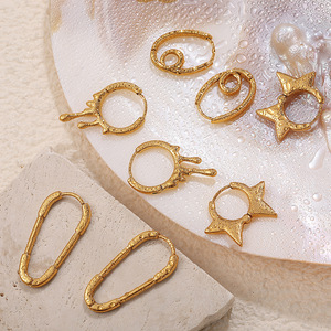 Fashion <b>Clip</b>-on Earrings Gold Plated Zinc Alloy Star Irregular Shape Women's Gift Jewelry - Product Image 1