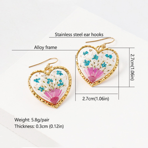 Pendientes Colgantes de Corazón con Flores Prensadas de Margarita y Diente de León Encapsuladas en Resina Dorada, Aretes de Moda para Mujer - Product Image 2