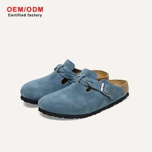 Mules sabots modernes unisexe en daim à semelle en bois, talon carré confortable, toucher doux, décontractées à enfiler, style nordique côtier, luxe discret, de créateur - Product Image 1