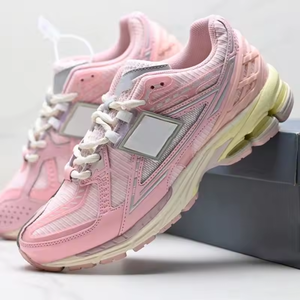 Chaussures de sport de haute qualité pour hommes et femmes, chaussures de course à pied de designer, tige en mesh basse, semelle en caoutchouc, baskets de marche, chaussures de luxe, chaussures décontractées - Product Image 6