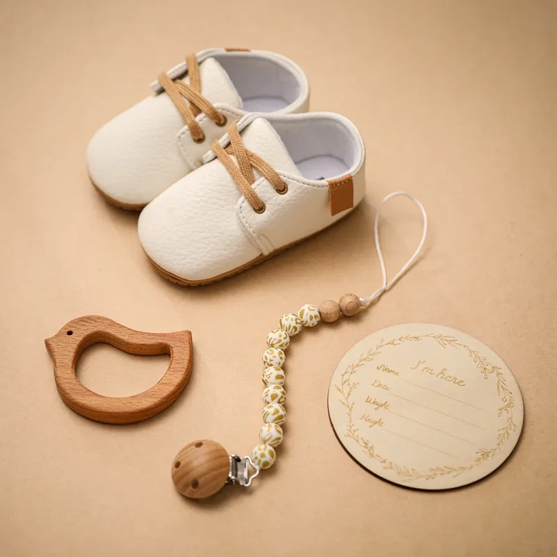 Baby Teether Gift Box Set Four-piece Pacifier Chain Shoes Milestone Set Wholesale