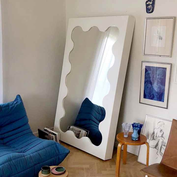 Trending Products 2025 Decor Net Red Wave Dressing Mirror Furniture Nordic Design Irregular Ultra-White Art Bedroom Dressing Mirror Living Room Furniture Custom