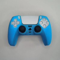 Vente en gros de coques de protection antidérapantes personnalisées pour manette de jeu sans fil, coque en silicone pour manette PS5