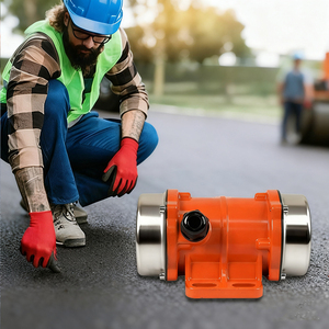 Motor Vibrador Eléctrico Industrial JULANTE MVE60/3 de 380V 50Hz para Mesa Vibradora de Concreto - Product Image 1