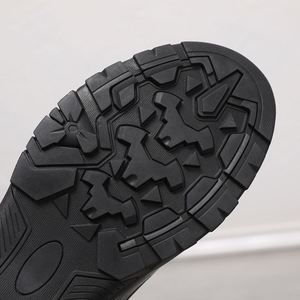 Chaussures d'extérieur pour hommes avec fourrure véritable - Bottes d'hiver épaisses à semelle antidérapante en laine, confortables et chaudes, vente en gros du fabricant - Product Image 3