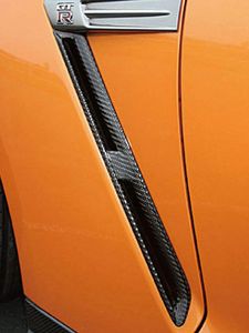 Aérations de pare-chocs en fibre de carbone style OEM pour Nissan GT-R R35 2008-2016 - Product Image 6
